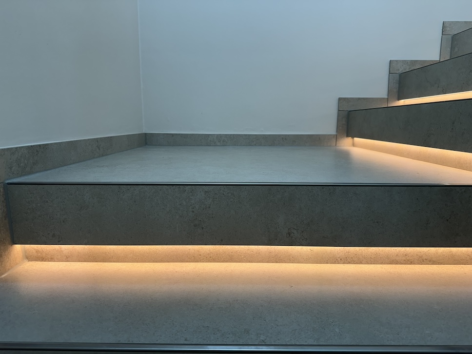 Treppe mit Beleuchtung